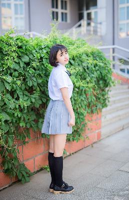 ～紧～粗骚媳引勾公日本